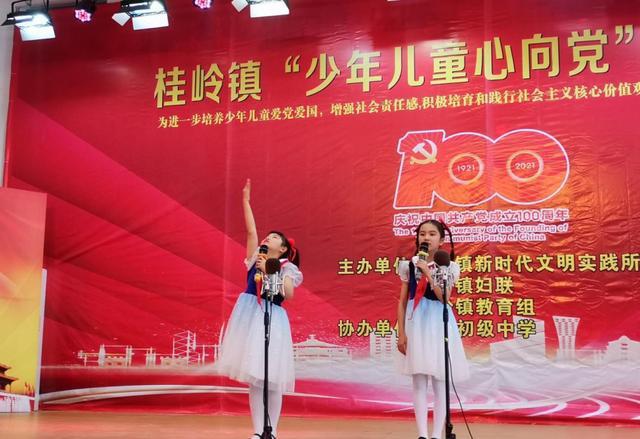 泫雅早恋曝光！约会铁证大揭秘，知情者揭内幕